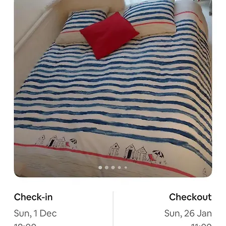 Chez L'habitante Avec Salle De Bain Et Cuisine Communes - Présence D'un Bordeaux